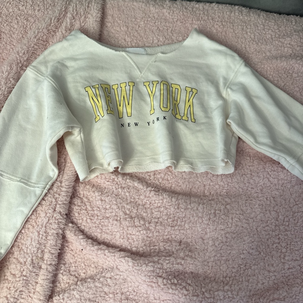 White Cropped Sweatshirt with Yellow 'New York' Print